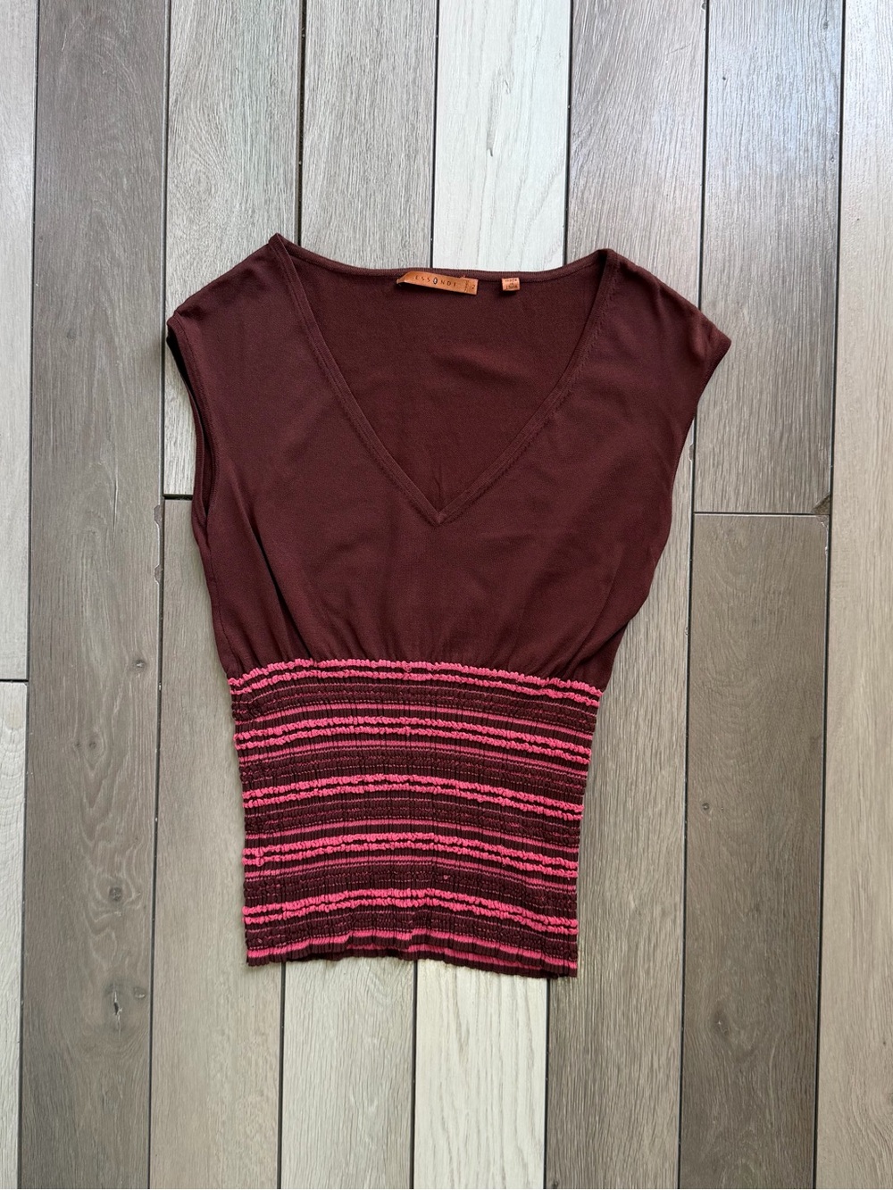ESSENDI Y2K sleeveless top